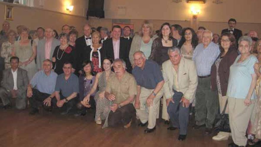 Algunos de los participantes en los actos de la Casa de Galicia, en Queens (Nueva York).