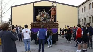 Los pasos de Jesús Nazareno de Zamora, a sus casas