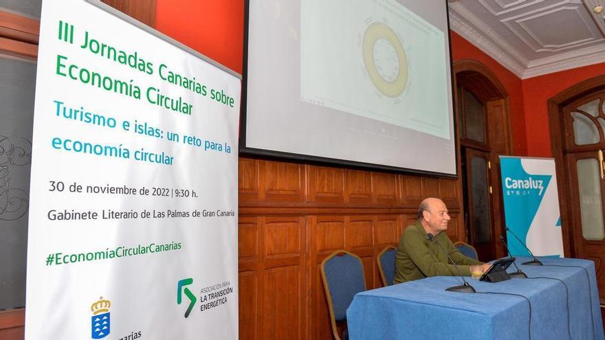 Los expertos hablan:  la burocracia y la escasa ayuda fiscal lastran la economía circular en Canarias