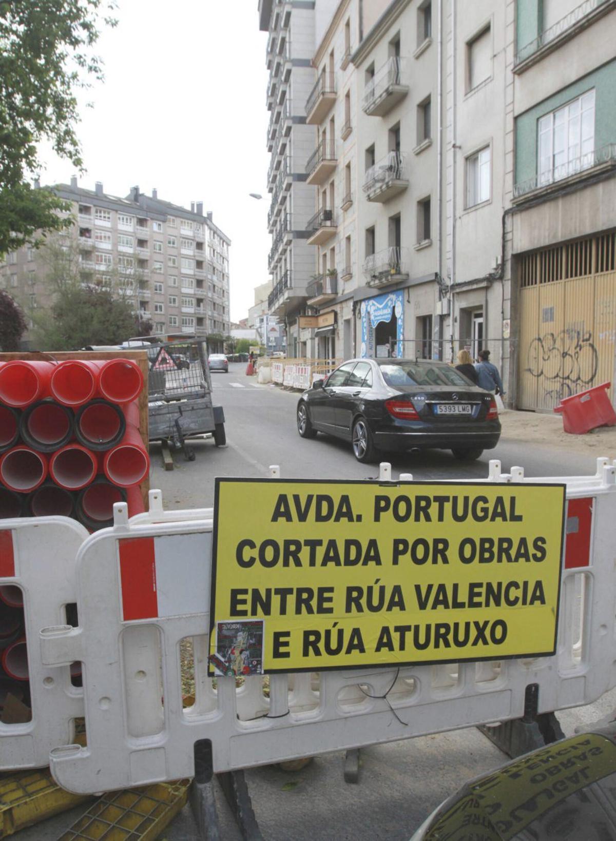 Vista del estado de las obras de la avenida Portugal un año después de haber comenzado.