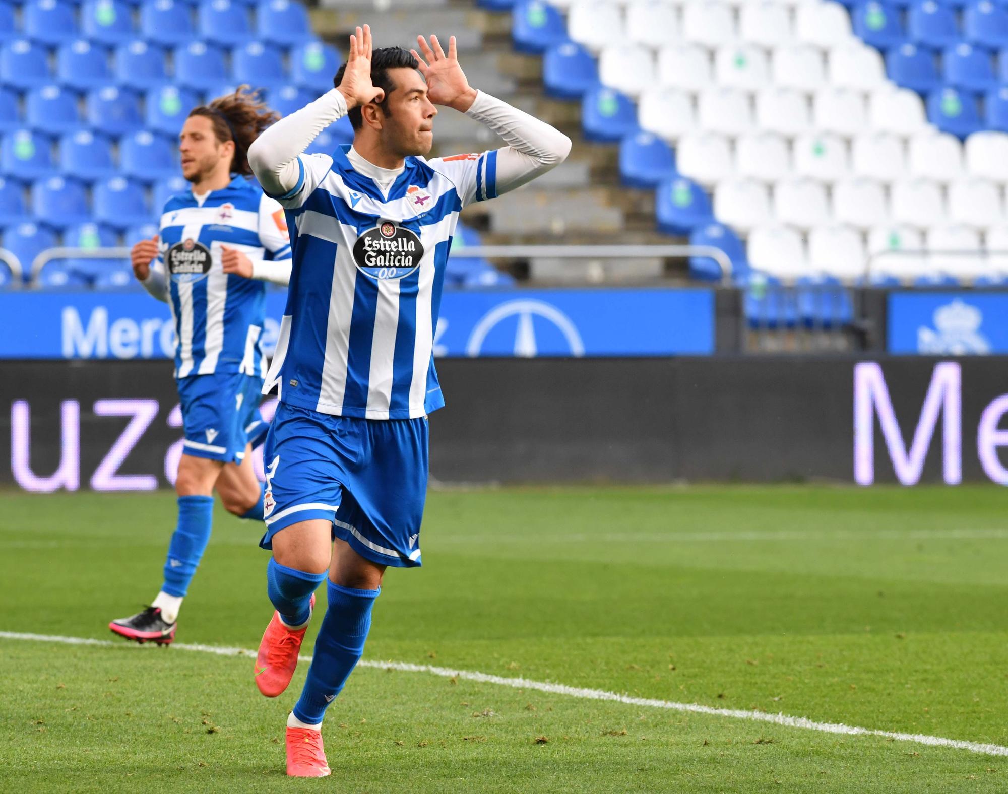 El Dépor se impone al Marino (1-0) en Riazor