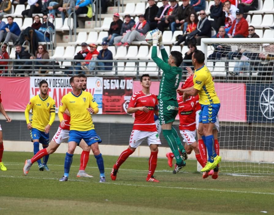 Fútbol: Segunda B - Real Murcia vs Cádiz