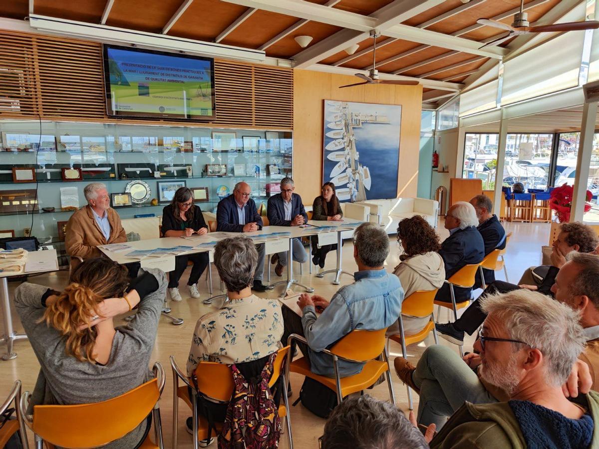 Entrega del certificat de qualitat ambiental.