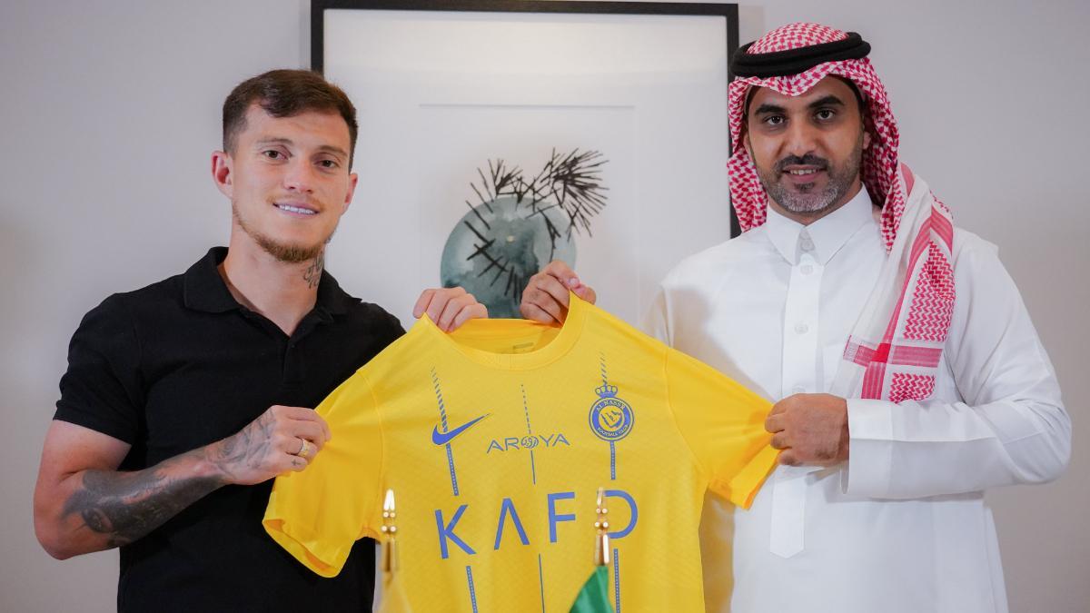 Otávio, nuevo jugador del Al Nassr