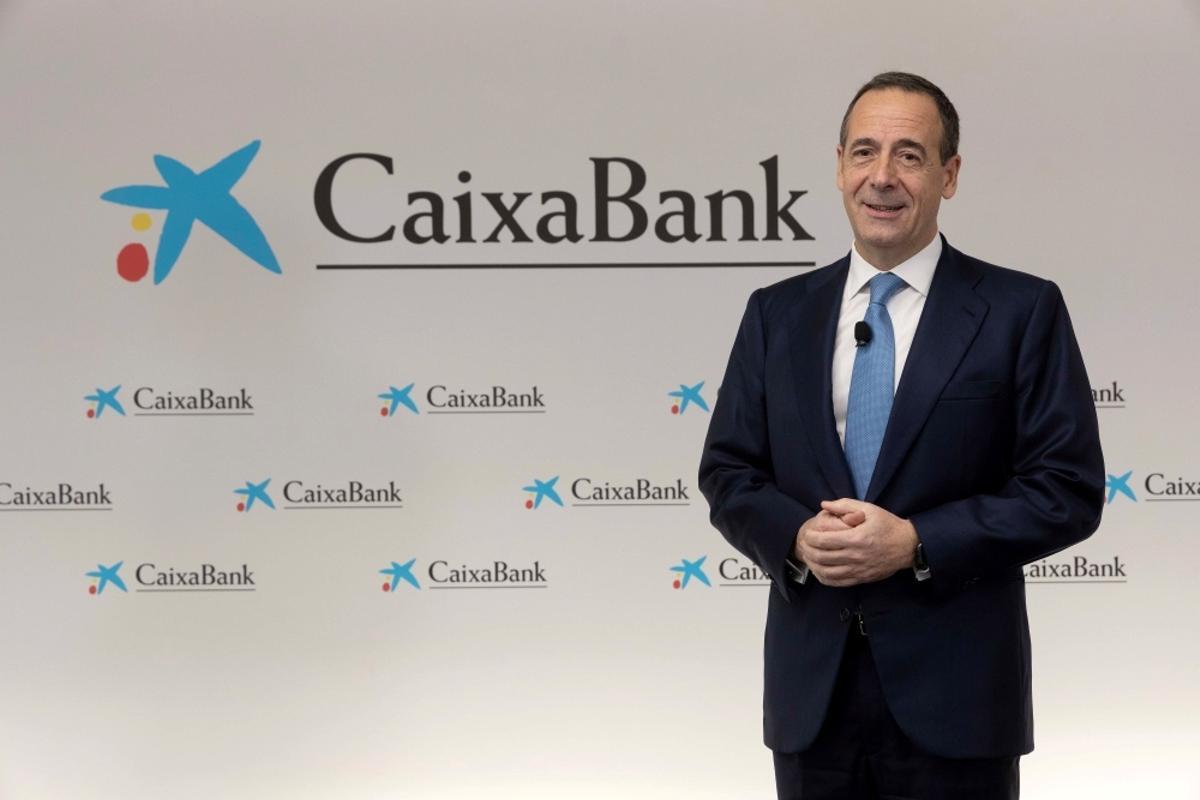 El consejero delegado de CaixaBank, Gonzalo Gortázar, durante la presentación de resultados.