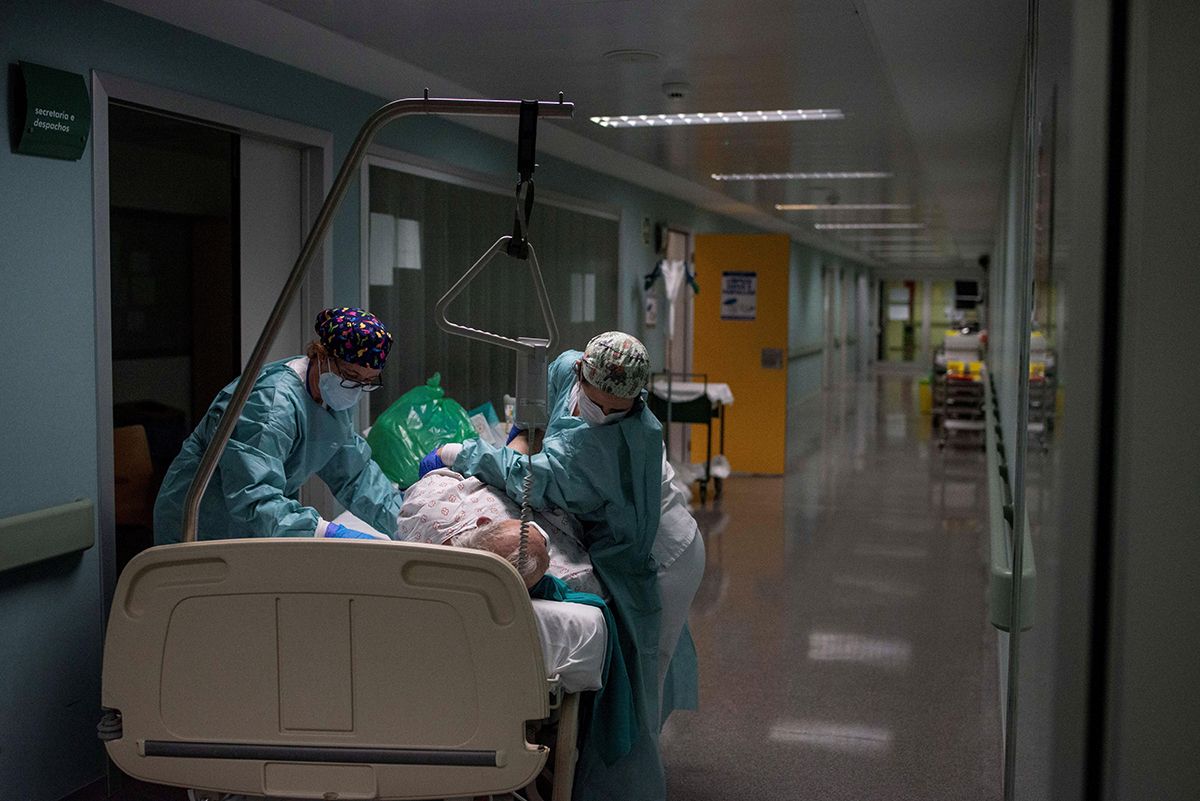 En el interior de una uci del hospital de Ourense