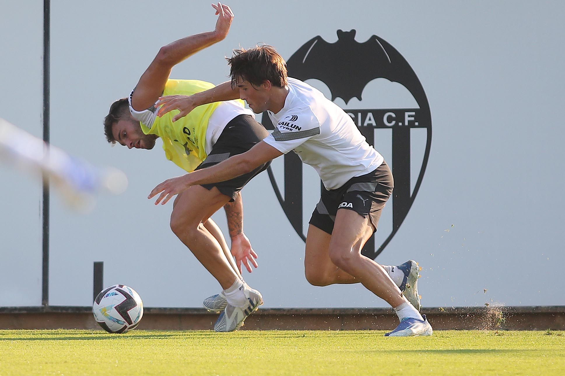 Las mejores imágenes del entrenamiento del Valencia CF