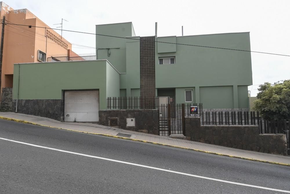 Casa en venta por el Colegio de Enfermería.