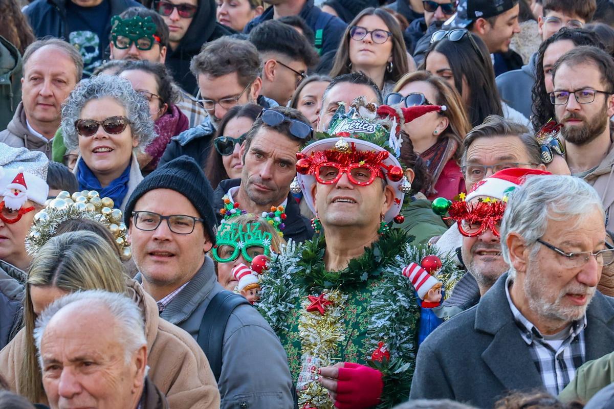 Las fotos de las campanadas anticipadas en Vilagarcía 2025 Las fotos de las campanadas anticipadas en Vilagarcía 2025