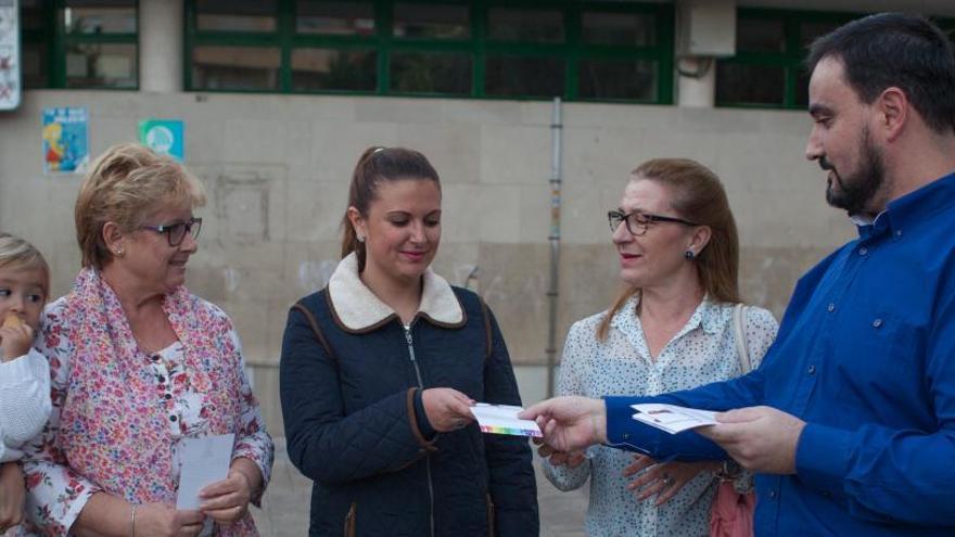 El pedáneo en la campaña en El Altet.