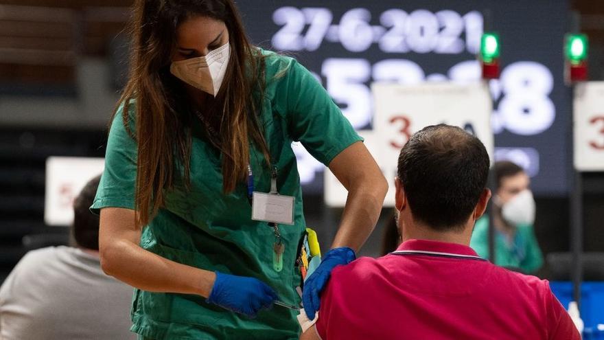 Alerta máxima por el descontrol del coronavirus en Canarias