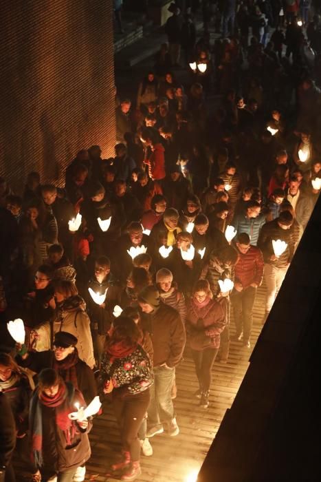 Lluminàries de Fires a càrrec de Taller de Magnèsia i Berros de la Cort