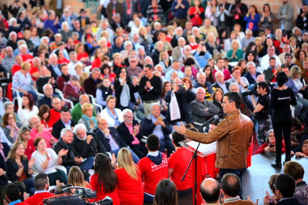 Acto de Pedro Sánchez en Burjassot