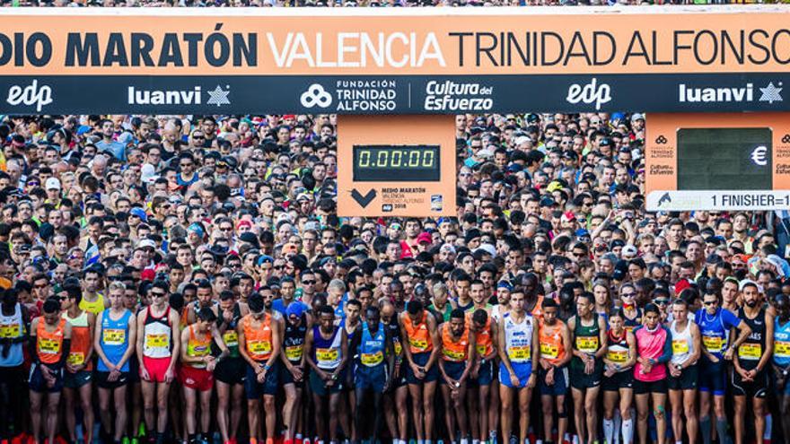 Salida del Medio Maratón Valencia Trinidad Alfonso