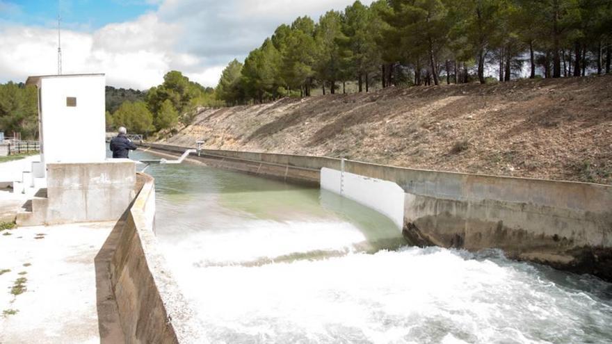 Embalse del Talave, que distribuye el agua del Trasvase.