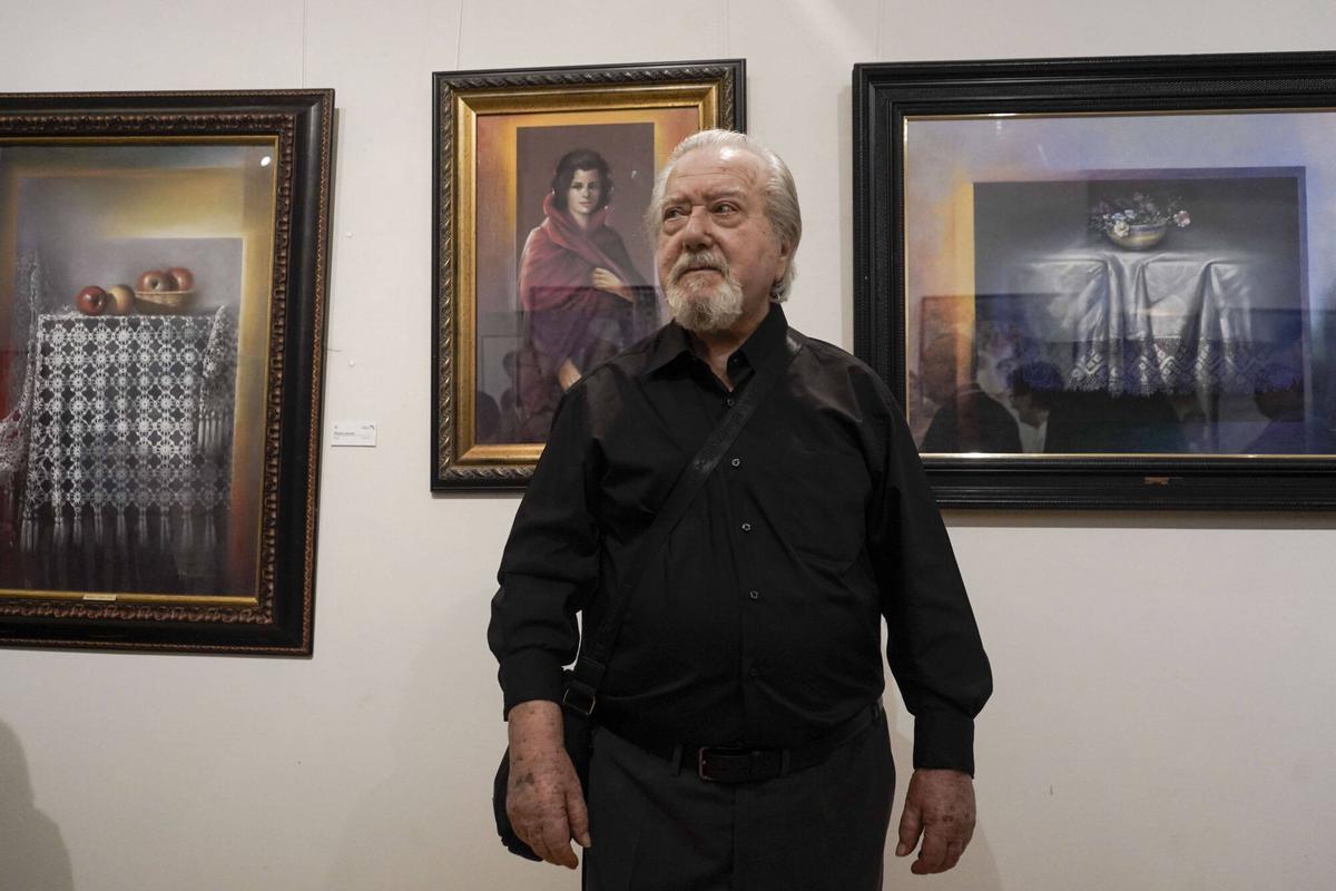 La inauguració de les pintures de Rafael López Pozo, en imatges