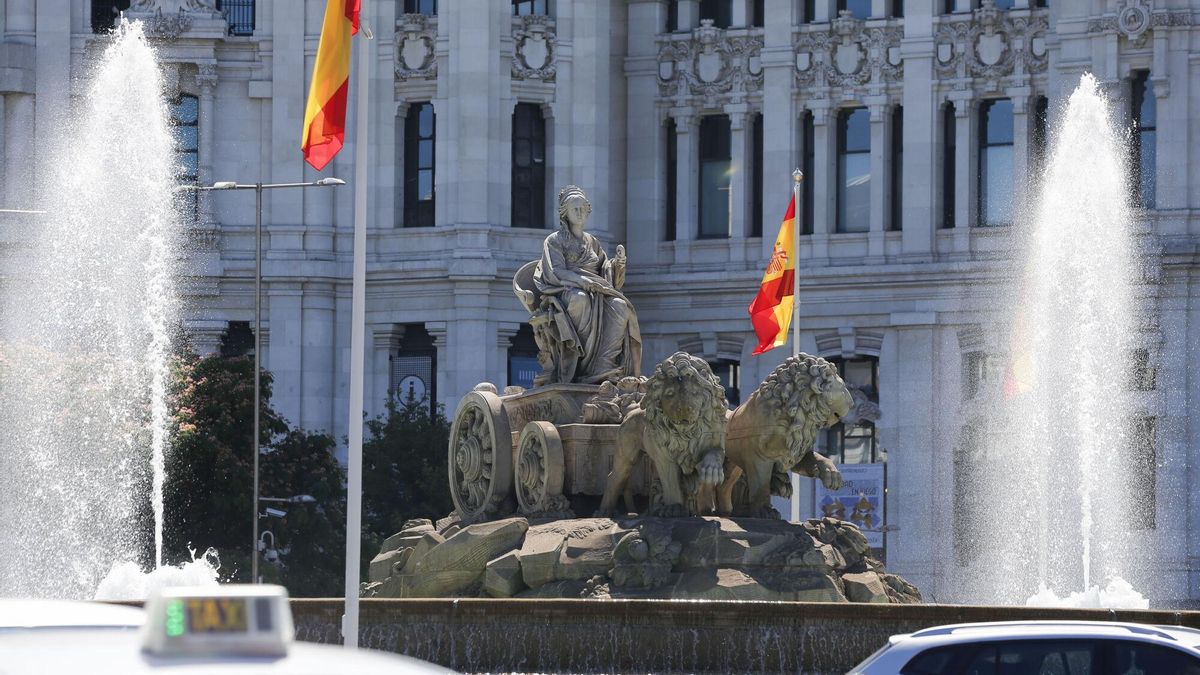 Vista de la fuente de Cibeles en Madrid.