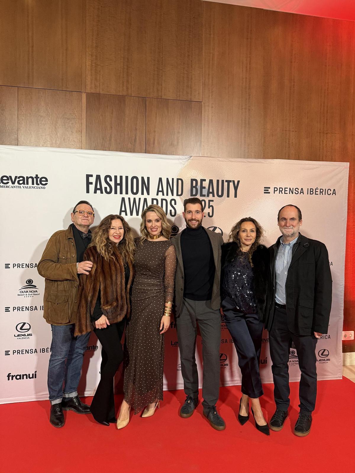 Javier Gea, Mara Ricart, Macarena Gea, Fernando Vicente Arche, Suni Ricart y David Quesada