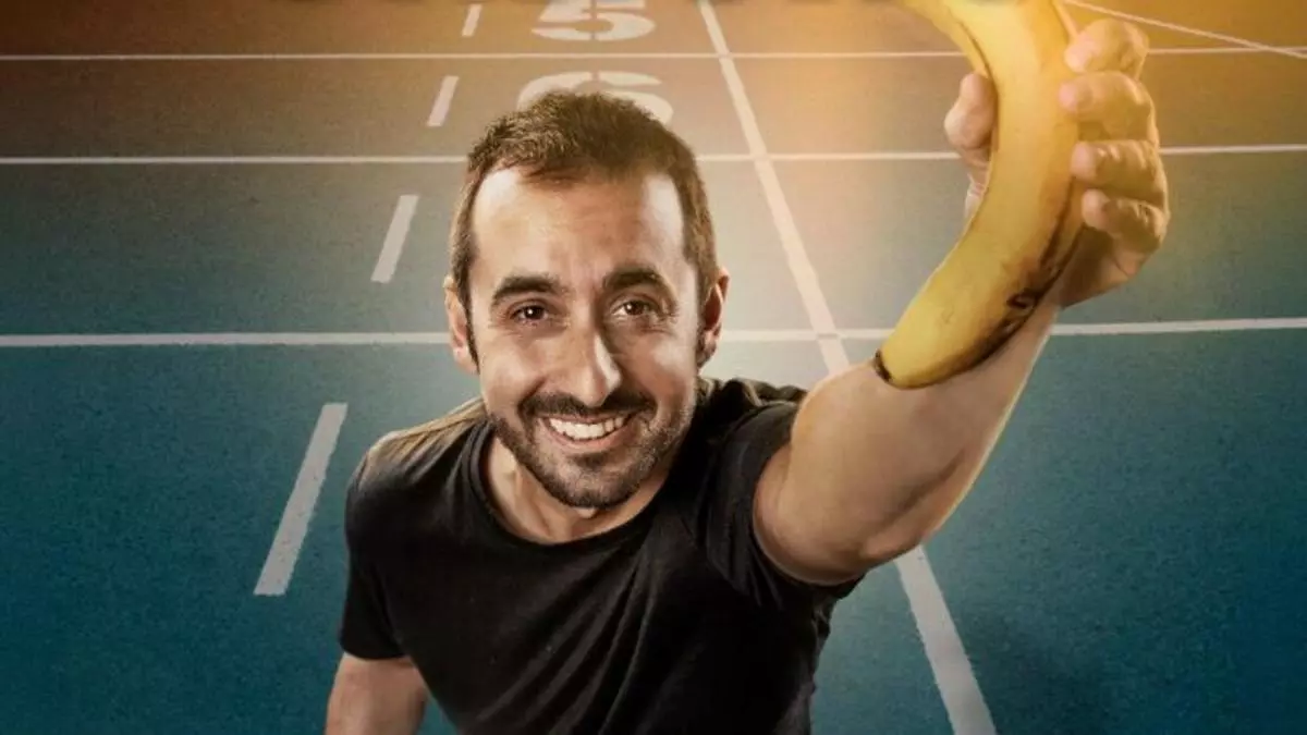 Javi Sancho, cómico y creador de contenido que actúa en A Coruña este viernes: "No hay nada más chulo ni más bonito que reírse de uno mismo con confianza"
