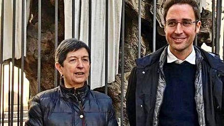 Teresa Cunillera (esquerra), amb Jordi Masquef, a Figueres.