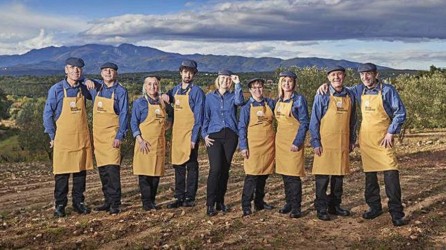 L&#039;equip professional de taulell amb els tres socis de Masia Empordà.