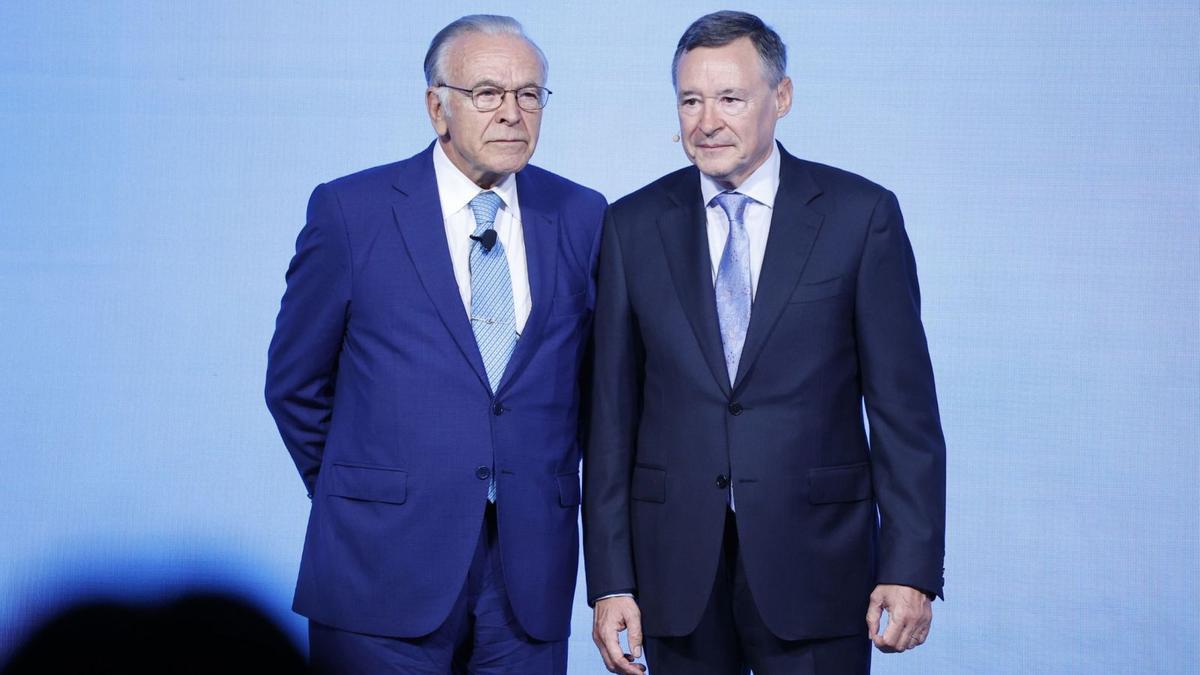 Isidre Fainé i Ángel Simón en la presentació del Pla Estratègic 2025-2030 de CriteriaCaixa, l’estiu passat. | KIKE RINCÓN / EUROPA PRESS