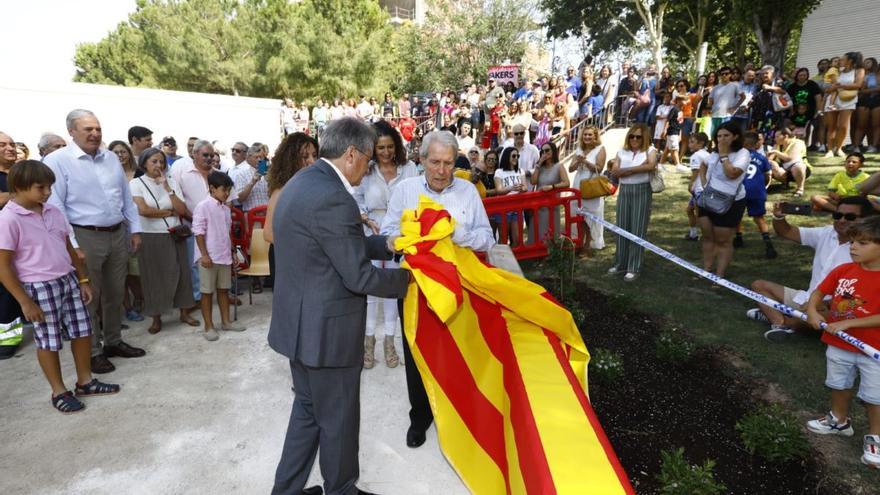 Cuarte homenajea a su alcalde eterno en el inicio de las fiestas