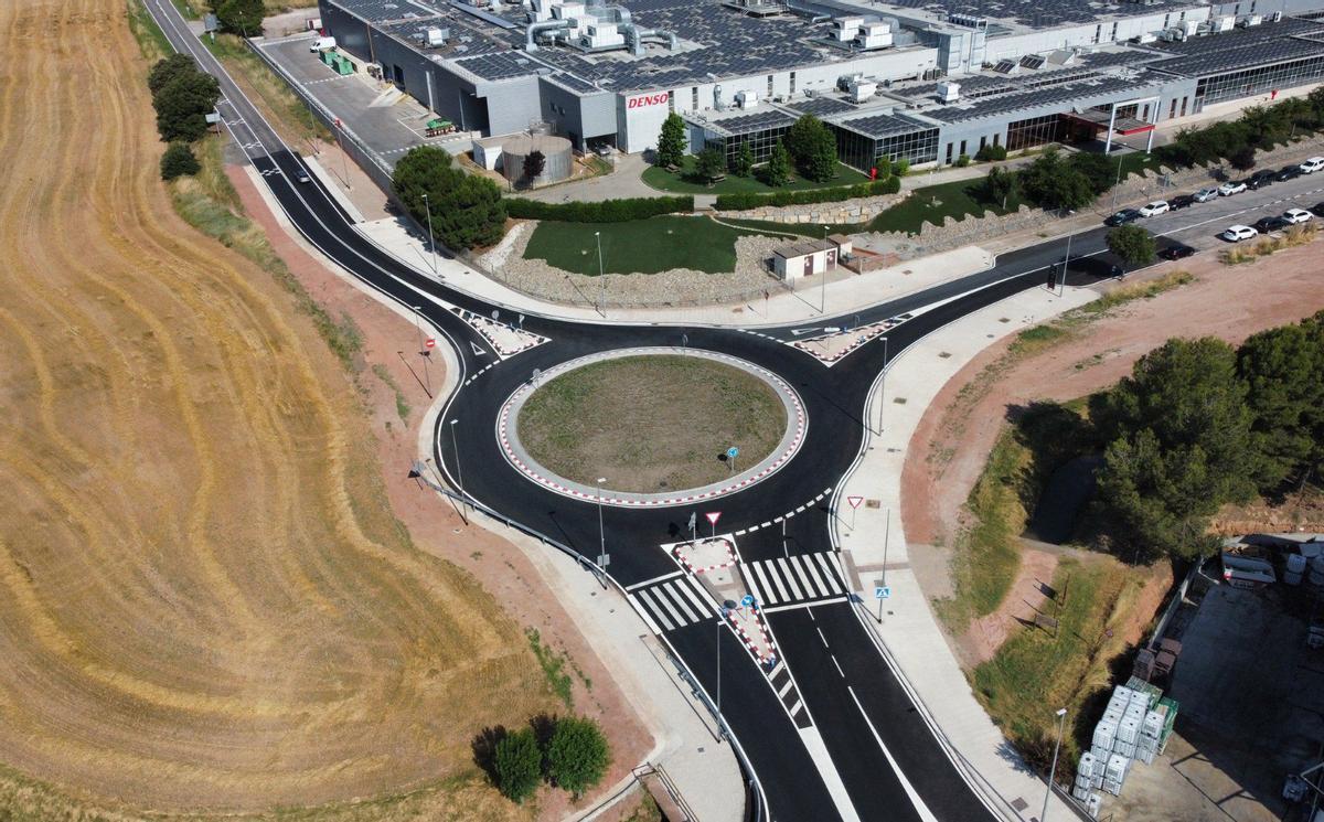 I tu, com fas les rotondes? (rotonda d'accés al polígon de Santa Anna)