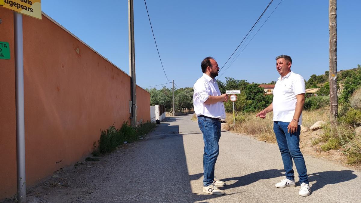 El alcalde Xavier Jorge junto al concejal Gabriel Castellano