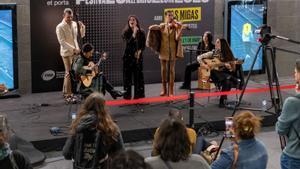 Actuació sorpresa de Las Migas al metro de Barcelona