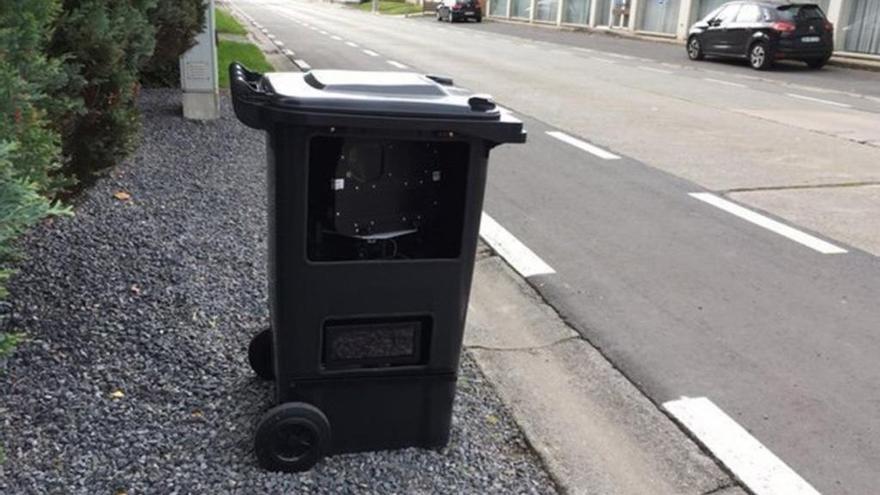 Radares escondidos en cubos de basura