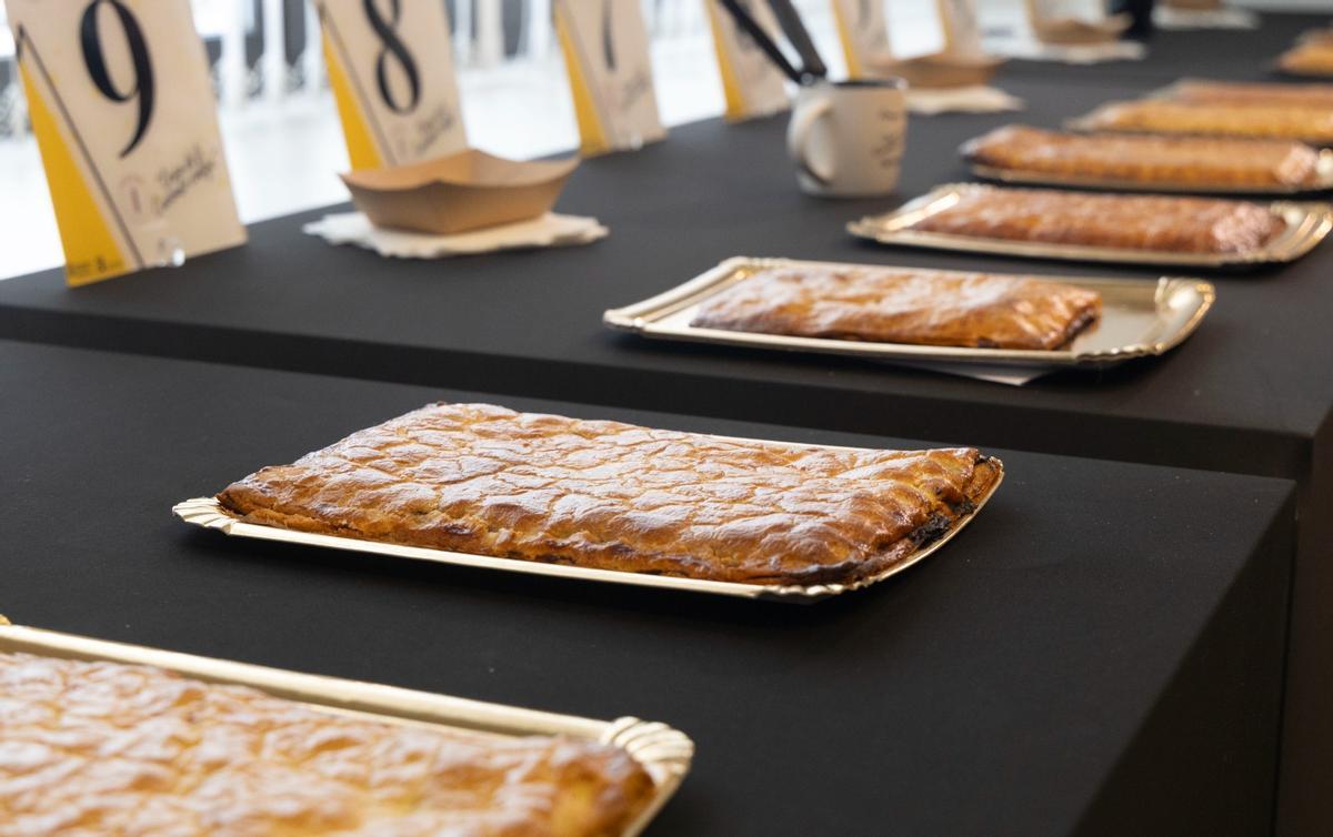 Concurso de coca amb tonyina.