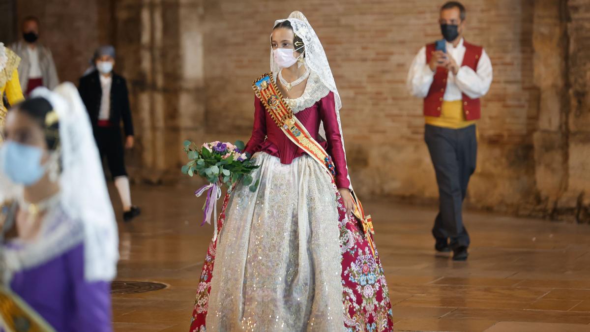 Búscate en el primer día de Ofrenda por las calles del Mar y Avellanas entre las 21:00 y 22:00 horas