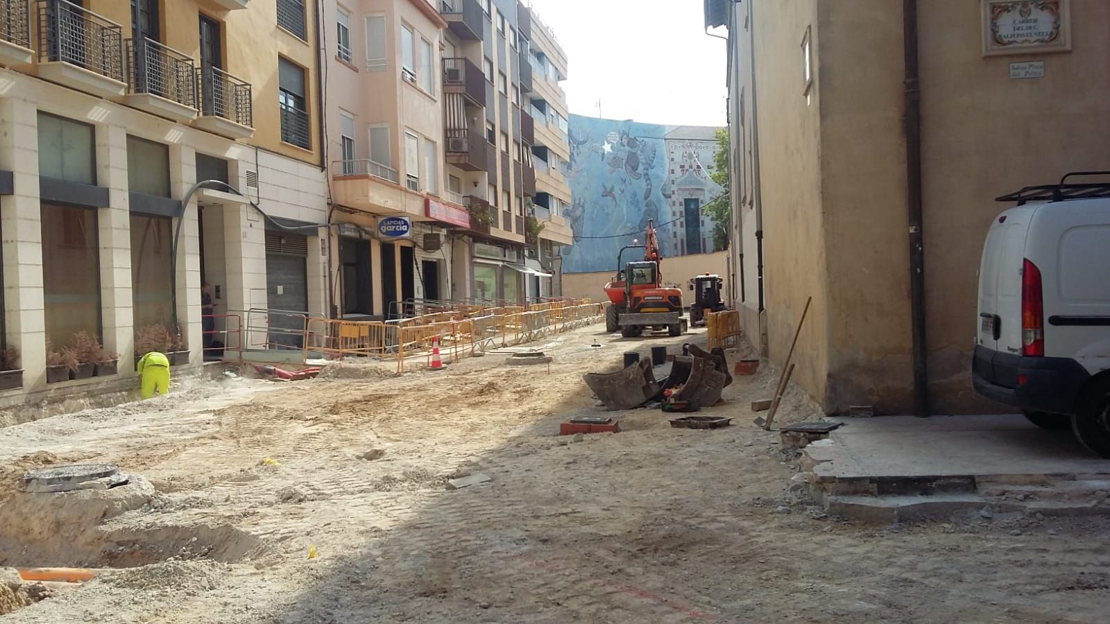 Así están las obras de las calles que rodean el Ayuntamiento de Gandia