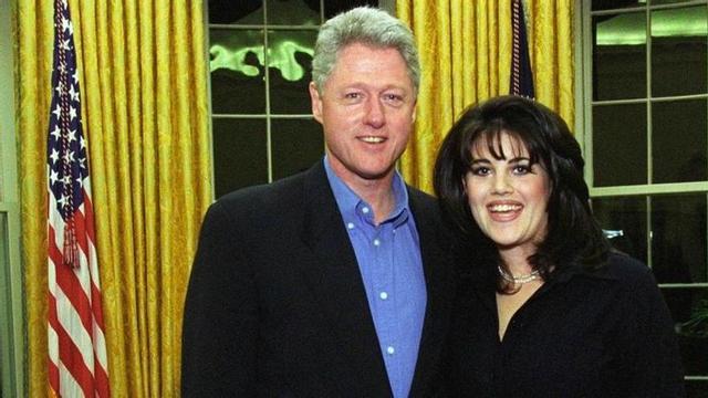 Bill Clinton y Monica Lewinsky, en la Casa Blanca, en febrero de 1997.
