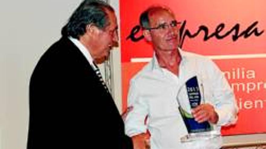 D&#039;Fiallo recibe de Apyme el premio mejor empresa del año