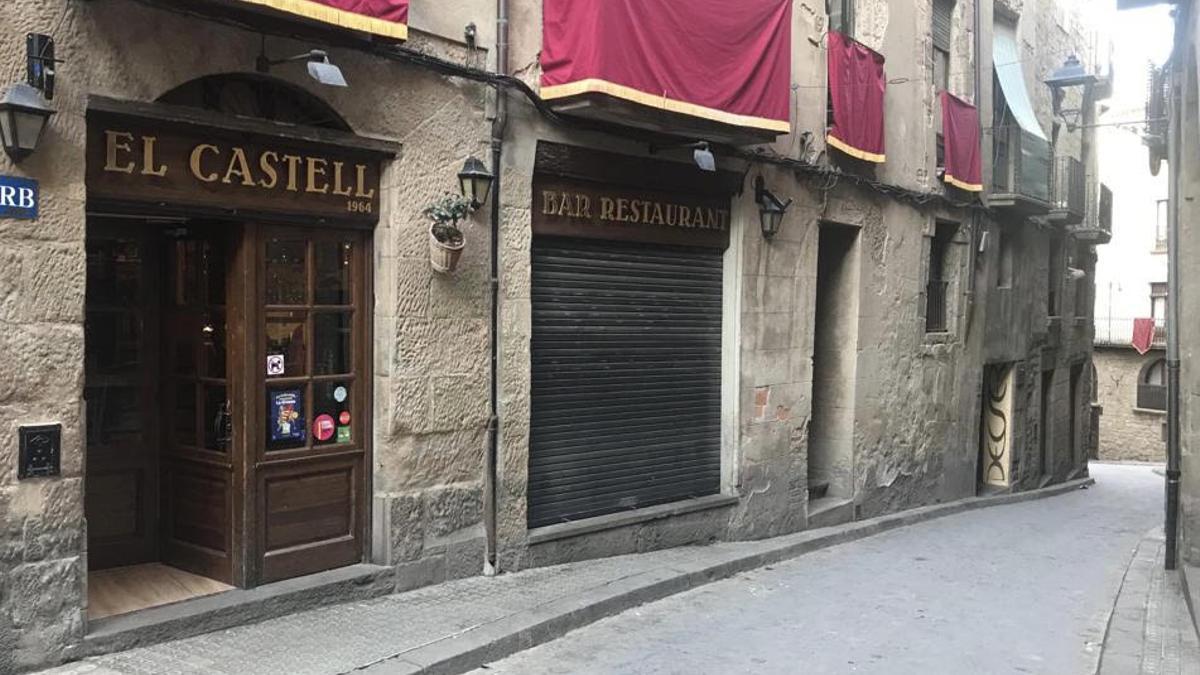 El bar El Castell tancat després de la Festa Major