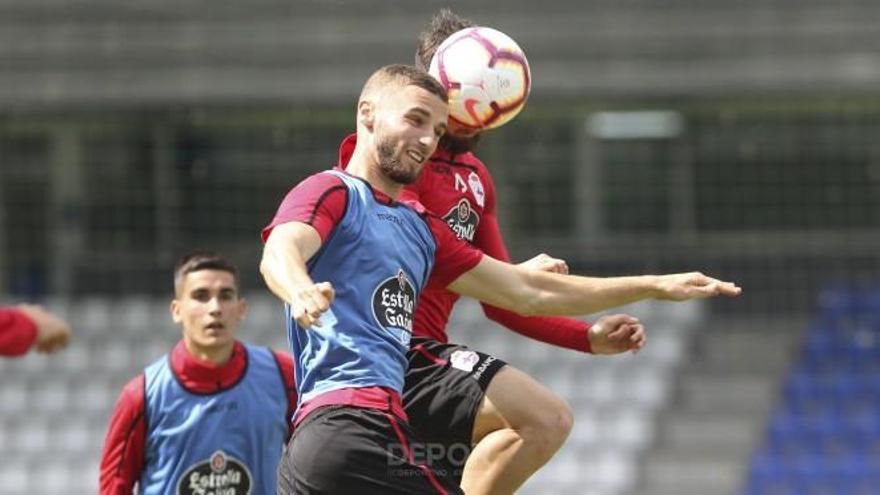 Deportivo y Málaga, primer asalto entre dos vidas paralelas