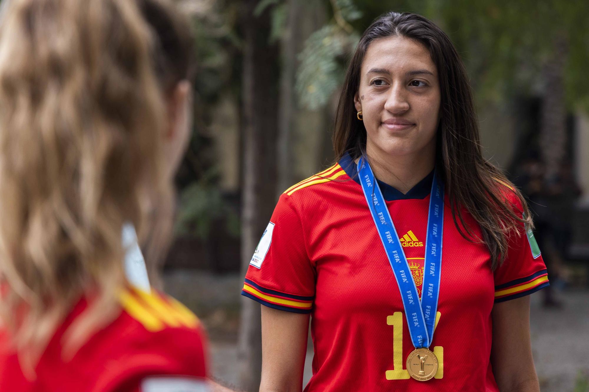 Homenaje a las valencianas campeonas del mundo sub20 de fútbol