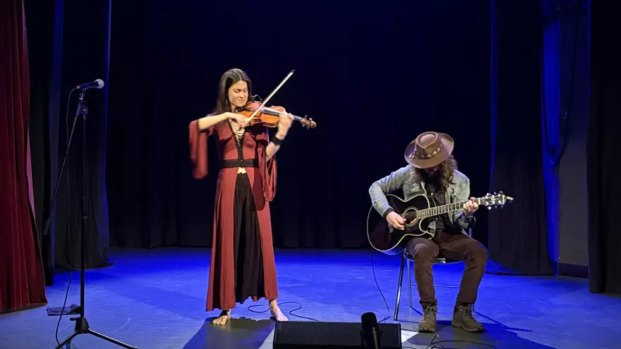Gran acogida de la propuesta de "The Duellists" en el inicio de la Semana de la Música
