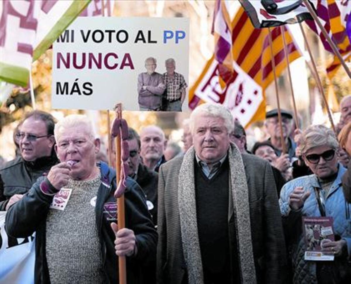 Reivindicación en las callesMultitudinaria manifestación de pensionistas, el martes pasado, en Barcelona.