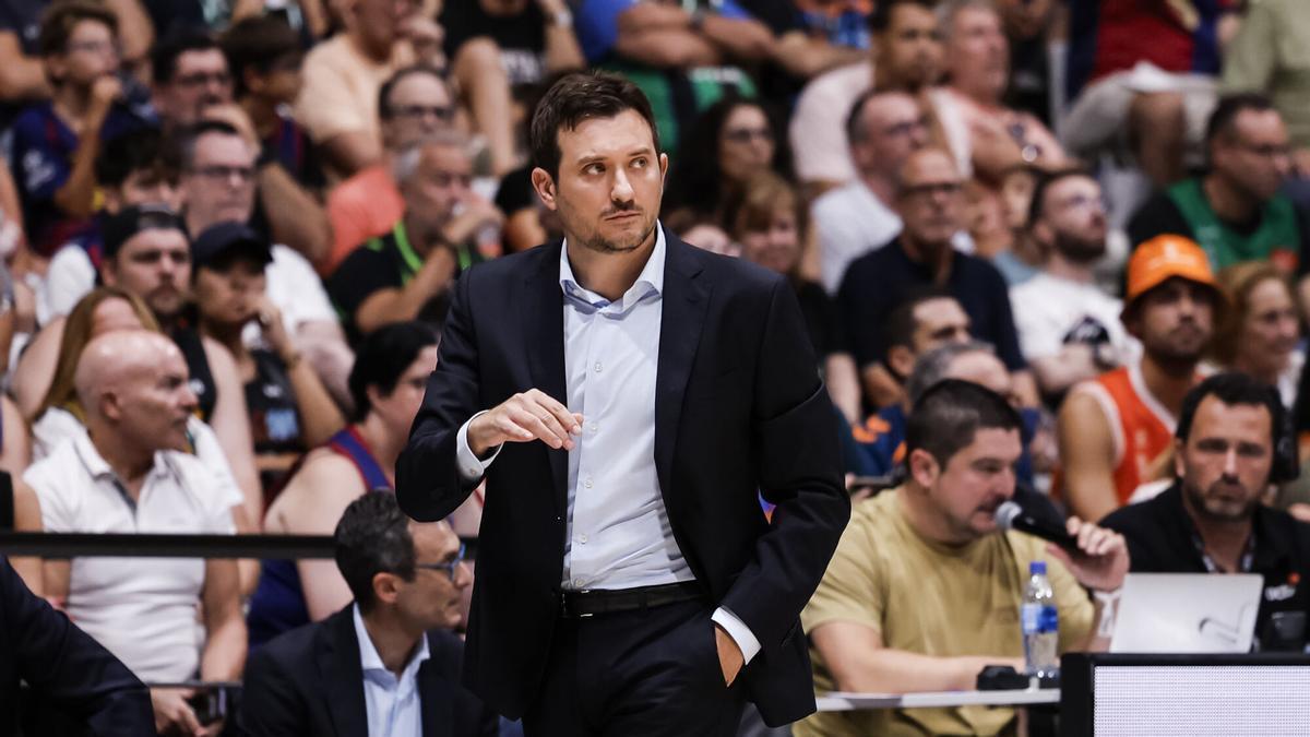 Xavi Albert analiza la victoria de Valencia Basket ante Besiktas