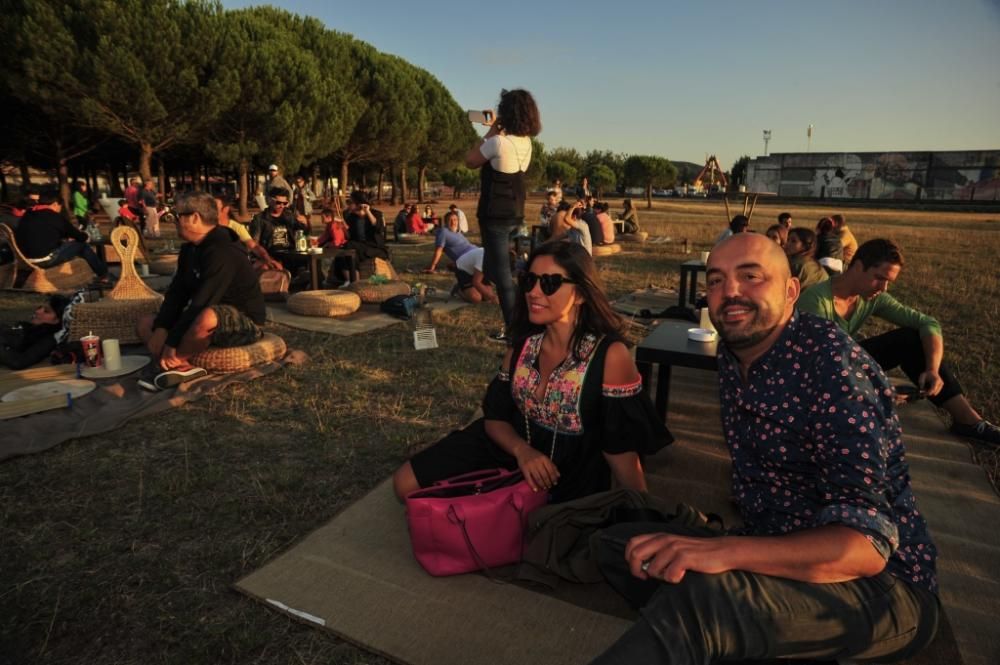 La música de Tony Lomba anima los atardeceres de verano en A Concha en el “Ás 9 na praia”