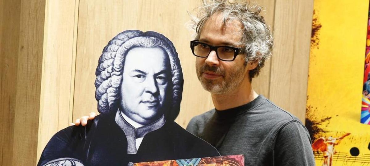 El músico James Rhodes presenta su último libro.