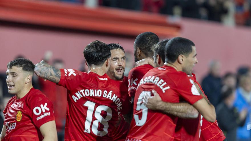 RCD Mallorca-Girona: Las mejores fotos de la victoria (3-1) del Mallorca en la eliminatoria de Copa del Rey