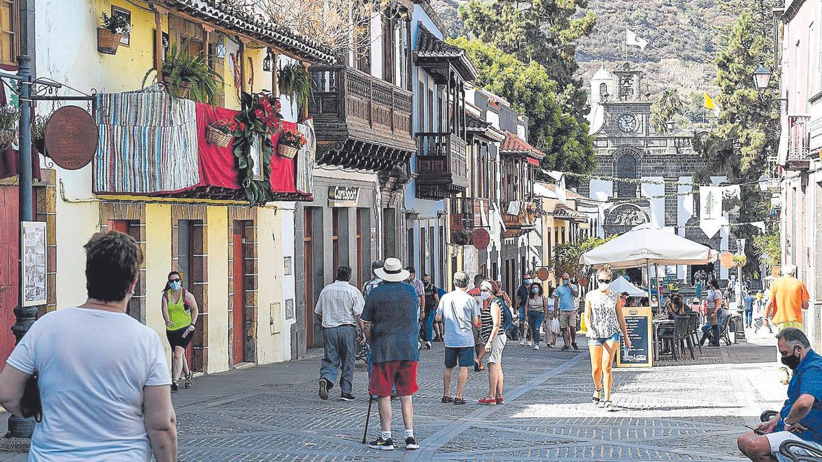 La Calle Real, en Teror, acoge las primeras citas de las Fiestas del municipio.