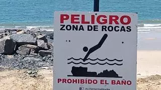 Cuatro rescates y varios heridos en Matalascañas: la Policía Local de Almonte lanza un serio aviso a los bañistas