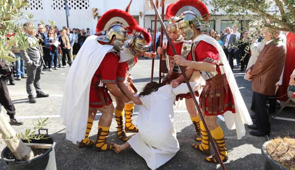 Mañana de calvario en Santa Eulària