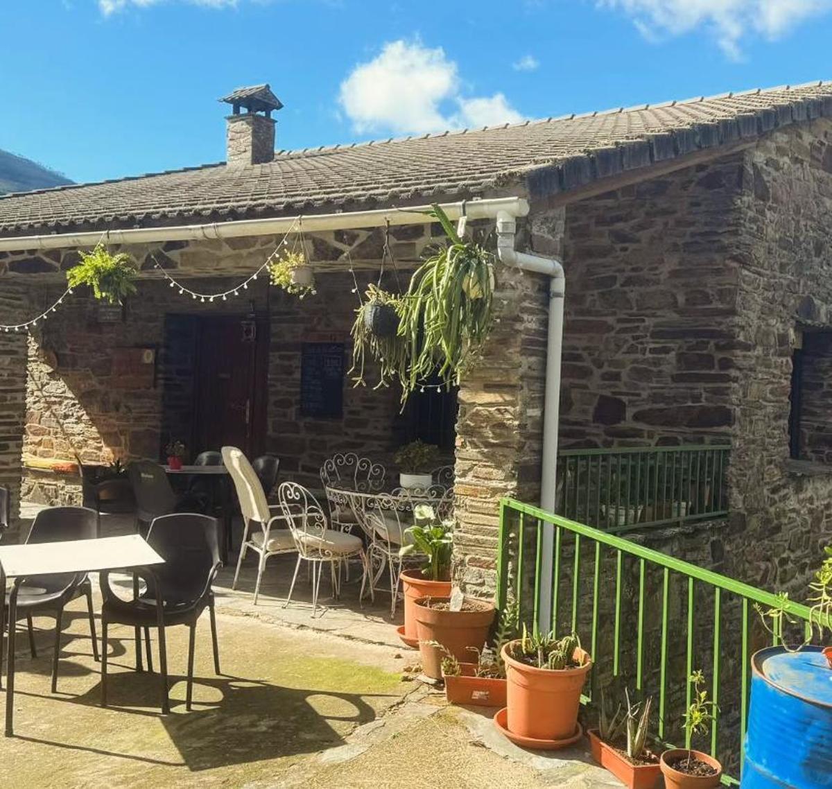 Terraza de La Cabra Jurdana