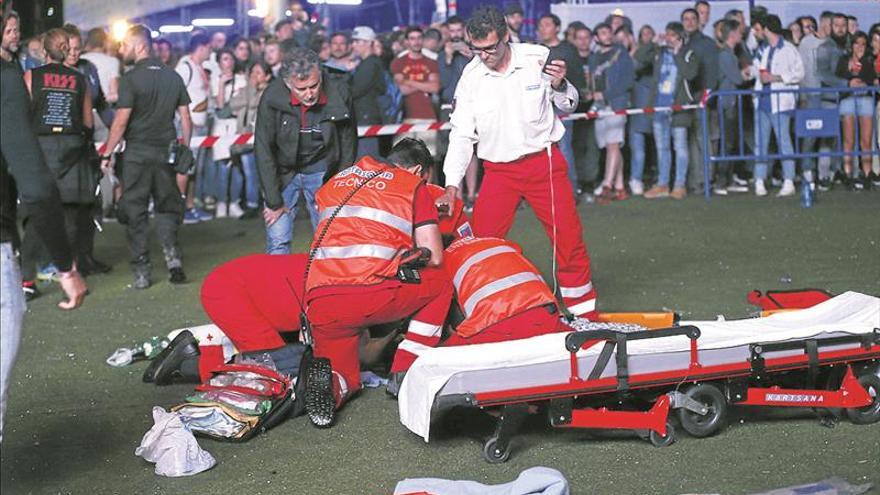 Muere un acróbata tras caer al vacío en un festival de Madrid